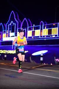 BIB: 2015, 4611
                            <button type="button" onclick="openModal(22860001)" class="btn btn-primary btn-sm float-right btn-popup" data-toggle="modal" data-target=".modal-high-quality">
                        <i class="fas fa-shopping-cart"></i> Add to Cart
                    </button>
                                            <button type="button" onclick="isThisMe(22860001, true)" class="btn btn-success btn-sm float-right btn-popup btn-isme hidden" data-toggle="tooltip" data-placement="bottom" title="นี่คือรูปของคุณใช่ไหม คลิกที่นี่เพื่อเอาเข้าอัลบั้ม">
                        <i class="fas fa-plus"></i> Add to album
                    </button>
                    <button type="button" onclick="isThisMe(22860001, false)" class="btn btn-warning btn-sm float-right btn-popup btn-isnotme hidden">
                        <i class="fas fa-ban"></i> Remove from album
                    </button>